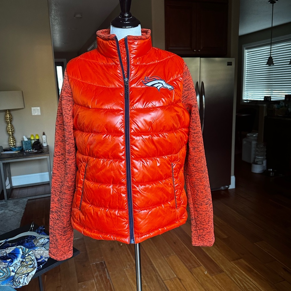 Broncos NFL Women's Bright Orange Puffer Jacket- NWOT!  XL